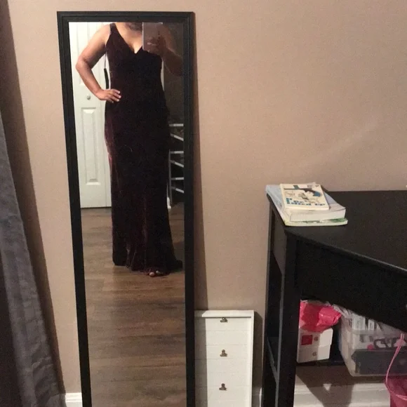 Lauren Ralph Lauren Burgundy Velvet Maxi Dress - Picture 4 of 8